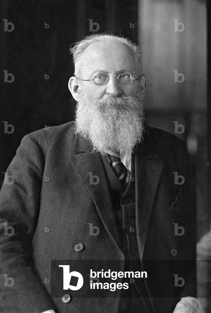 Eduard Bernstein, 1925 (b/w photo)