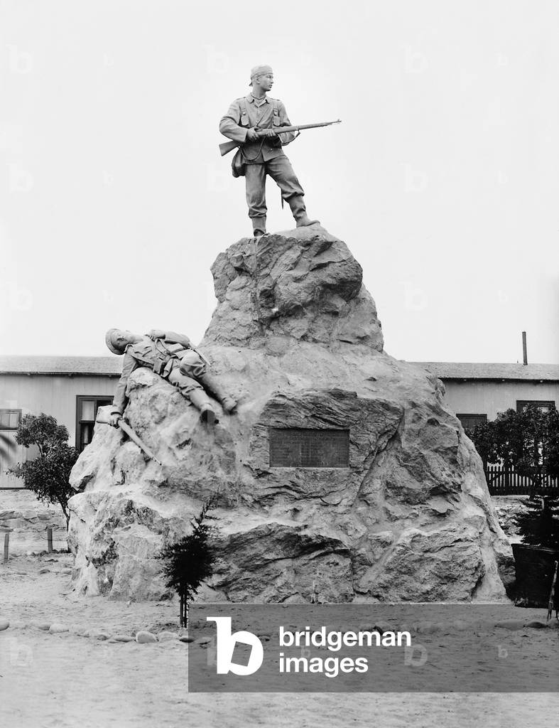 Navy Memorial in Swakopmund, 1929 (b/w photo)