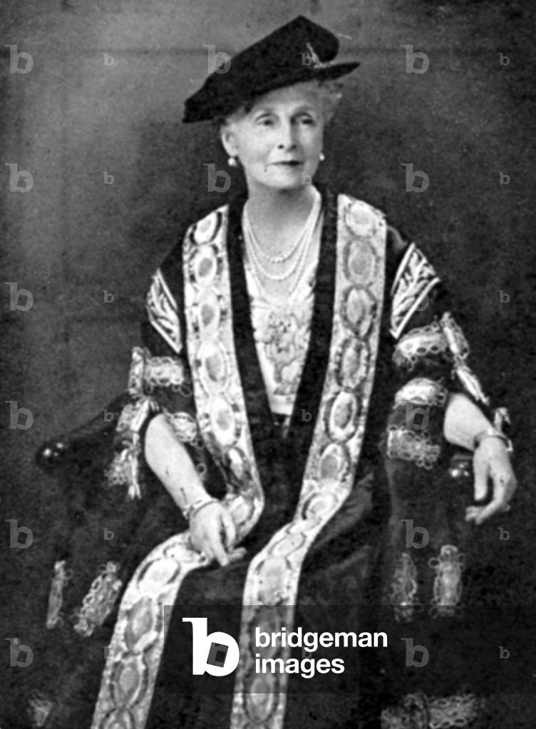 Princess Alice (b/w photo)