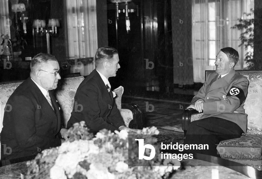 Hitler speaking with the Latvian Foreign Minister Wilhelm Munters (b/w photo)