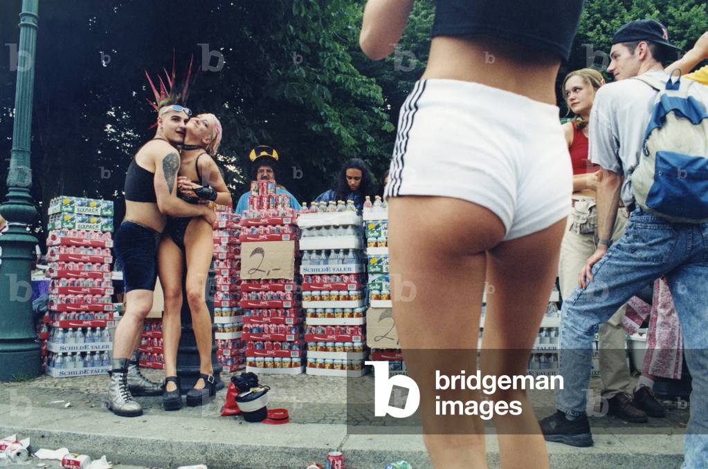 Love Parade in Berlin 1990s (photo)