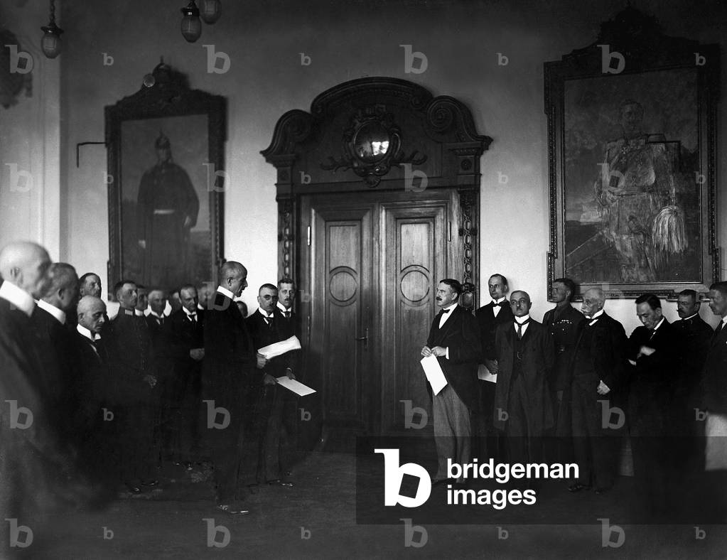 Handing over of the election area Olsztyn by the Allied Commission, 1920 (b/w photo)