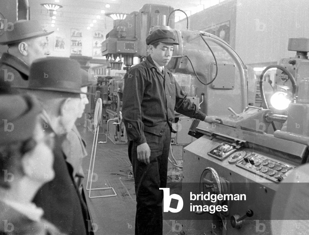 Leipzig at the time of the fair, 1960 (b/w photo)