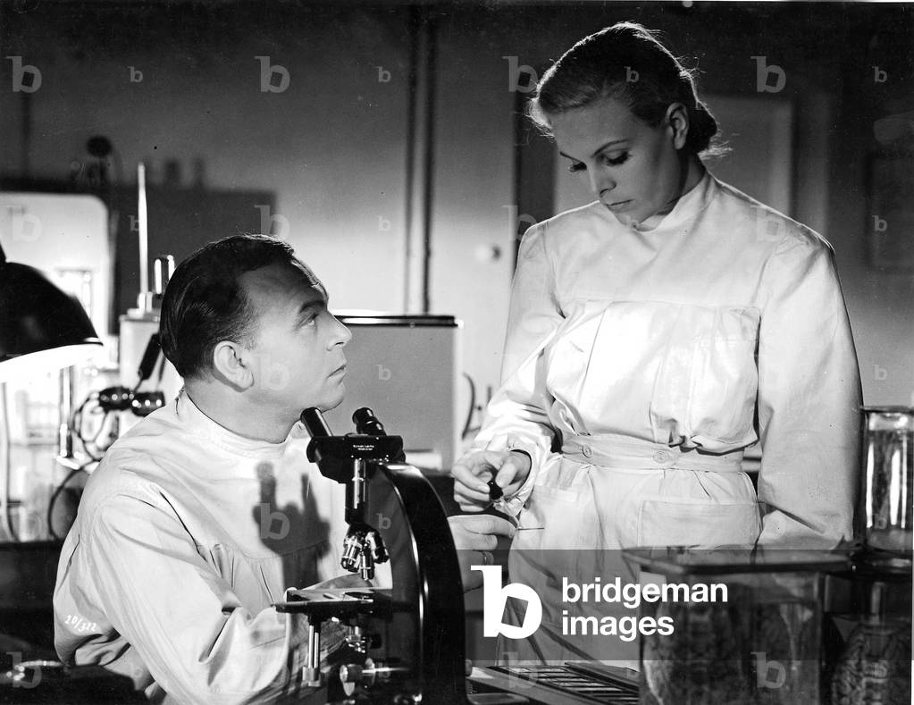 Paul Hartmann and Charlotte Thiele in 'I accuse', 1941 (b/w photo)