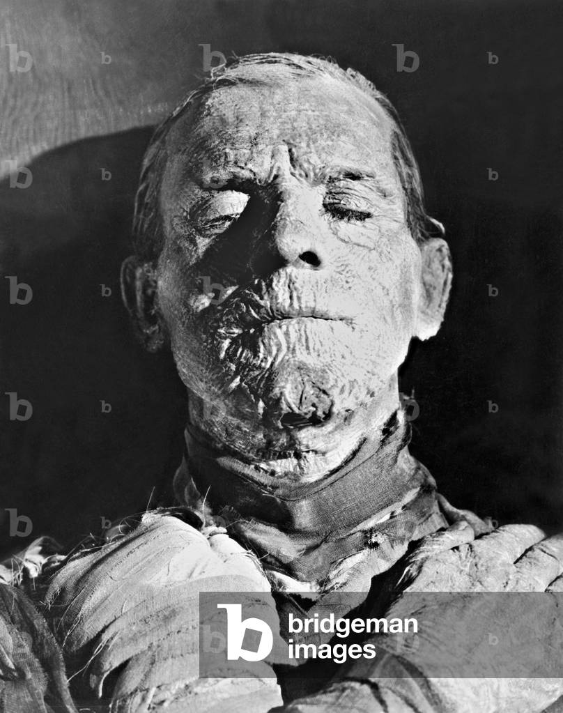 Boris Karloff in 'The Mummy', 1932 (b/w photo)