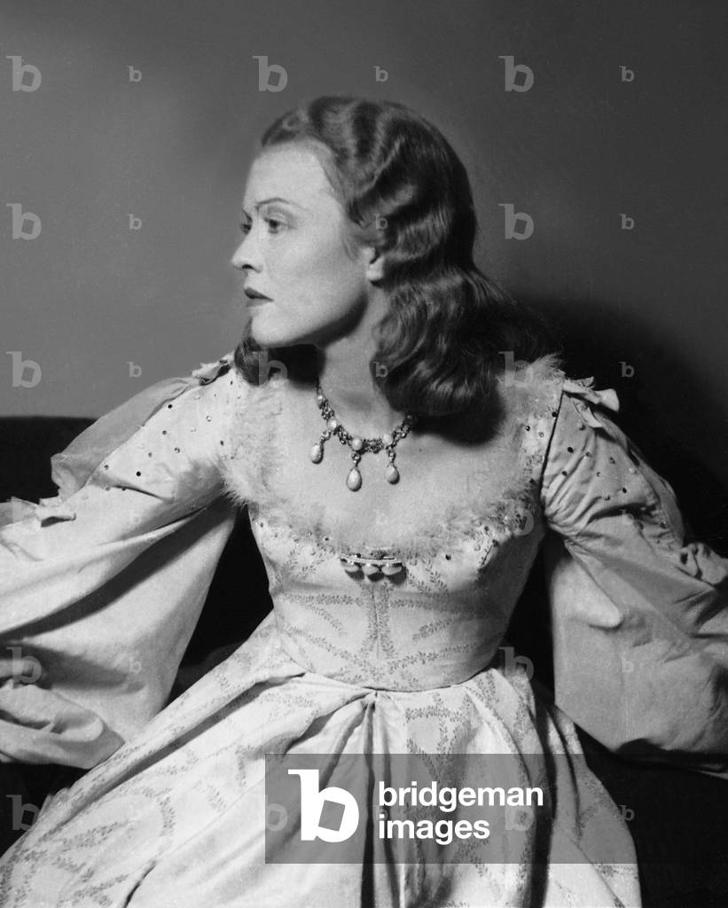 Heidemarie Hatheyer in 'Othello', 1944 (b/w photo)