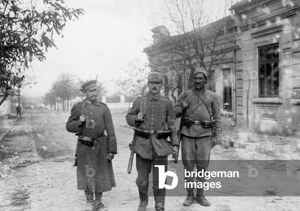 Patrol in a Romanian city, 1916 (b/w photo)