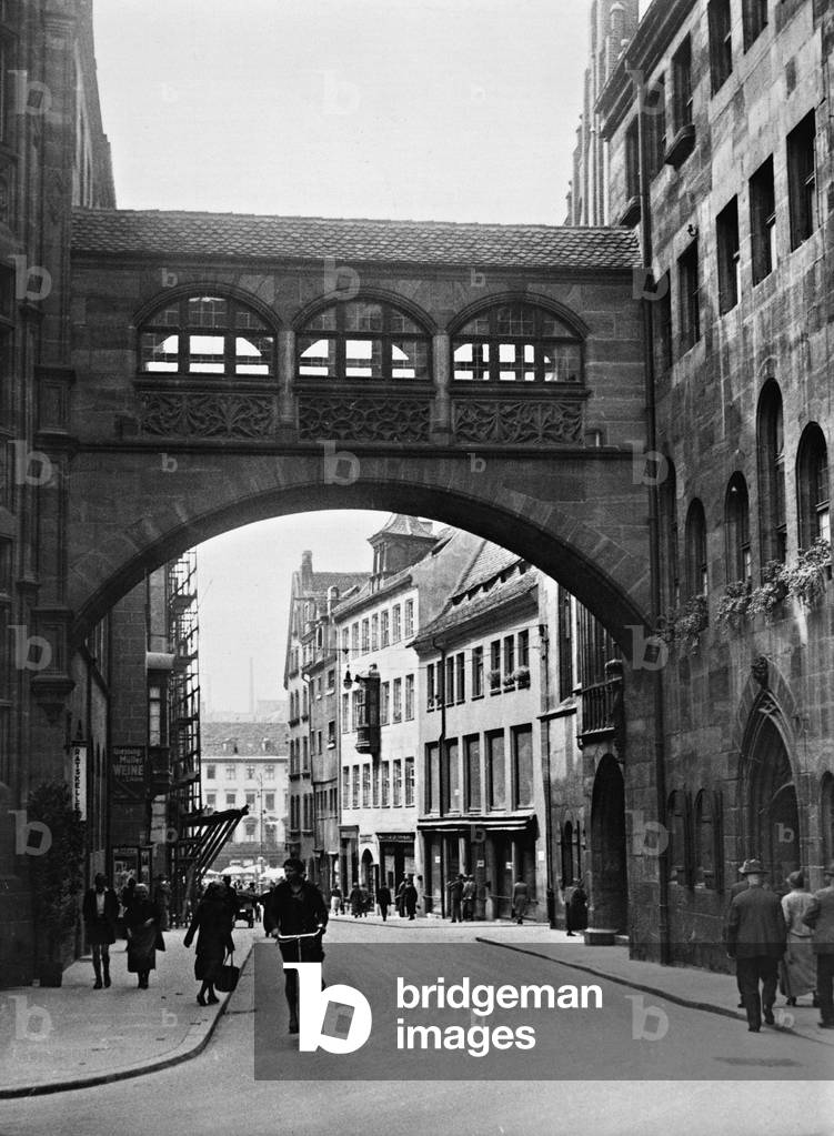 Rathaus street in Nuremberg, 1934 (b/w photo)