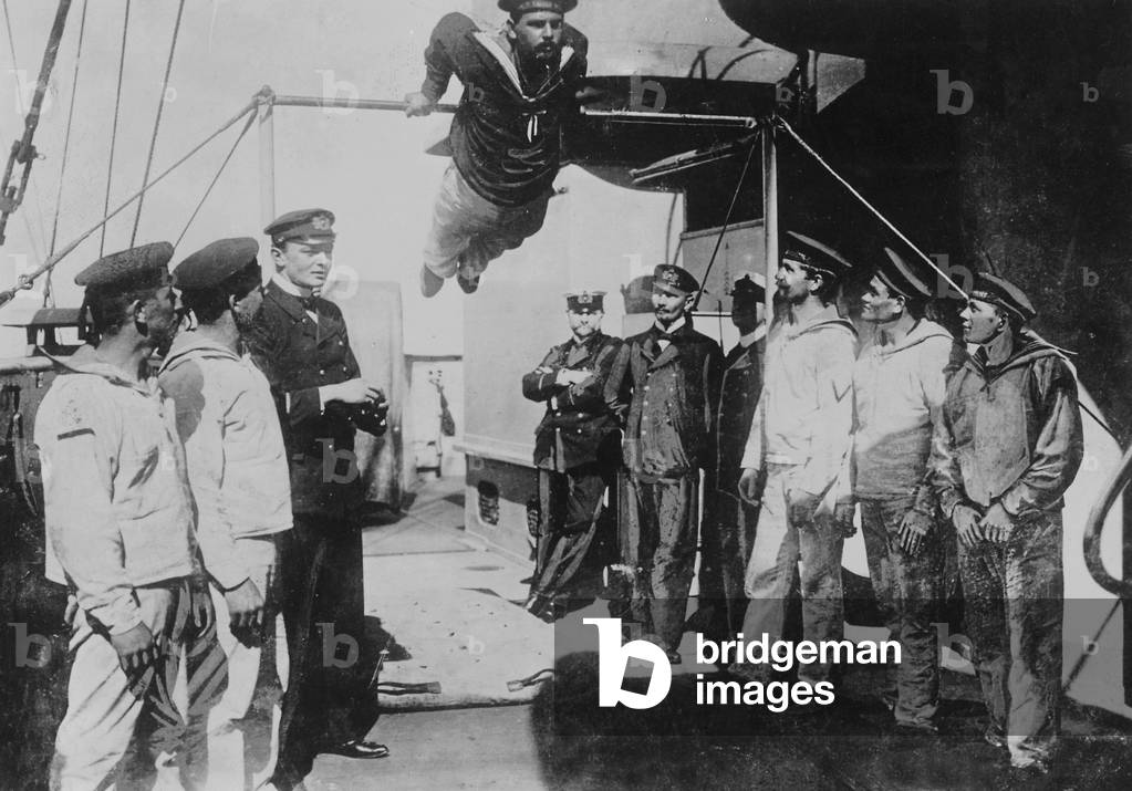German sailors exercising on deck, 1916 (b/w photo)