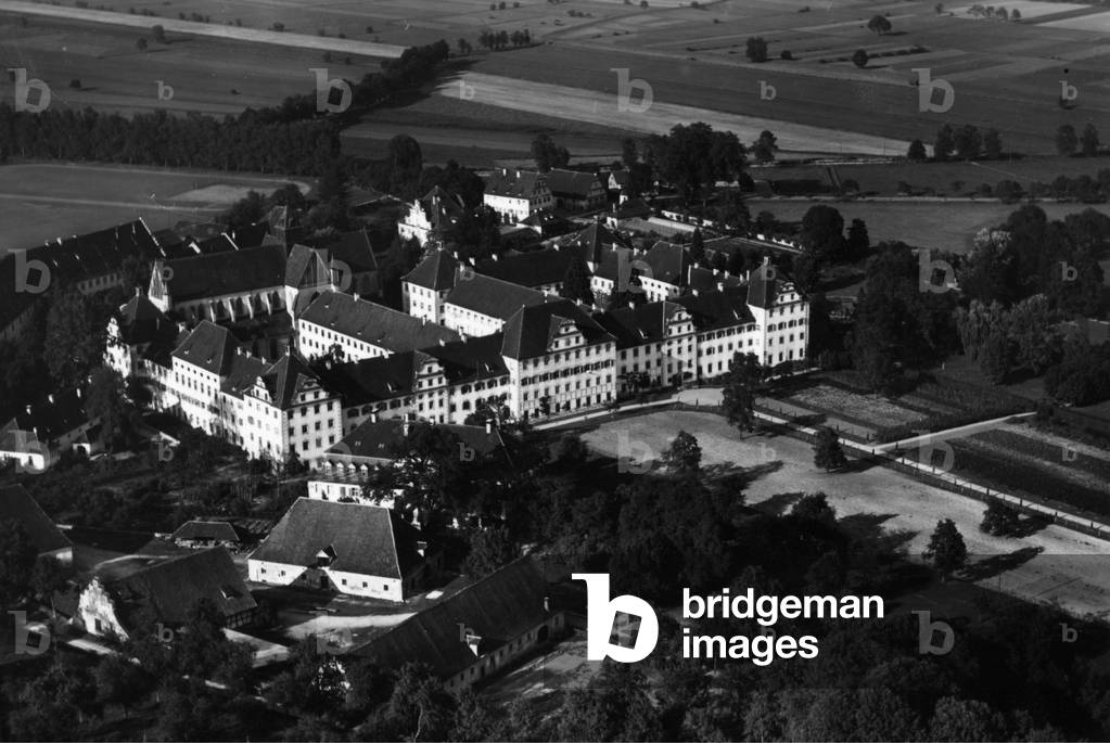 Salem Castle, 1933-1939 (b/w photo)