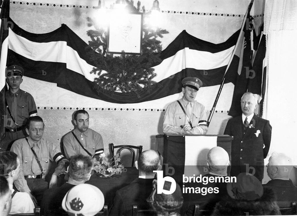 Lutosch, Nowack, Buchbinder and Gebhard at the inauguration of the Kampfstaffel home I (fight squadron home I) in Berlin, 1933 (b/w photo)