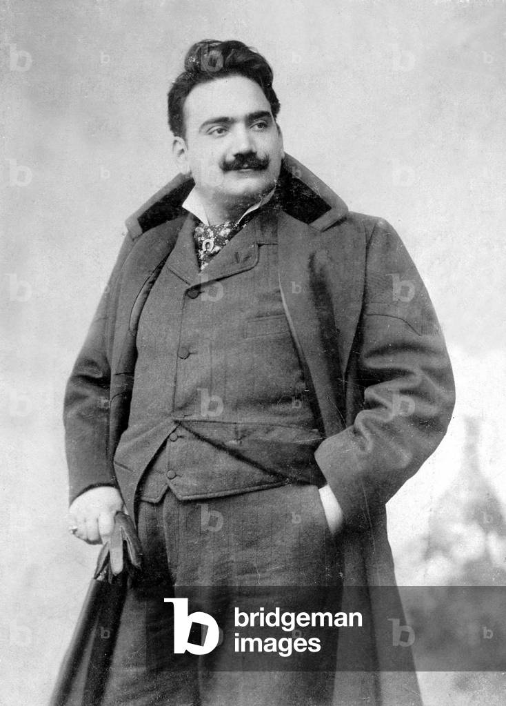 Enrico Caruso, 1904 (b/w photo)
