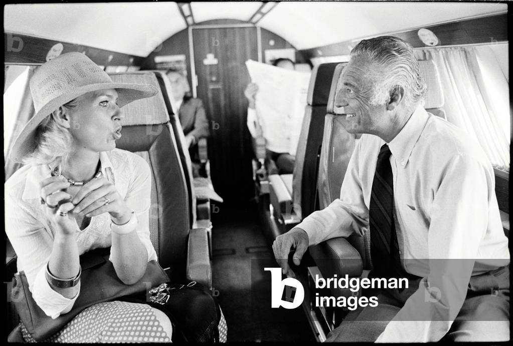 Flight from Rome tot Corsica, 1975 (b/w photo)