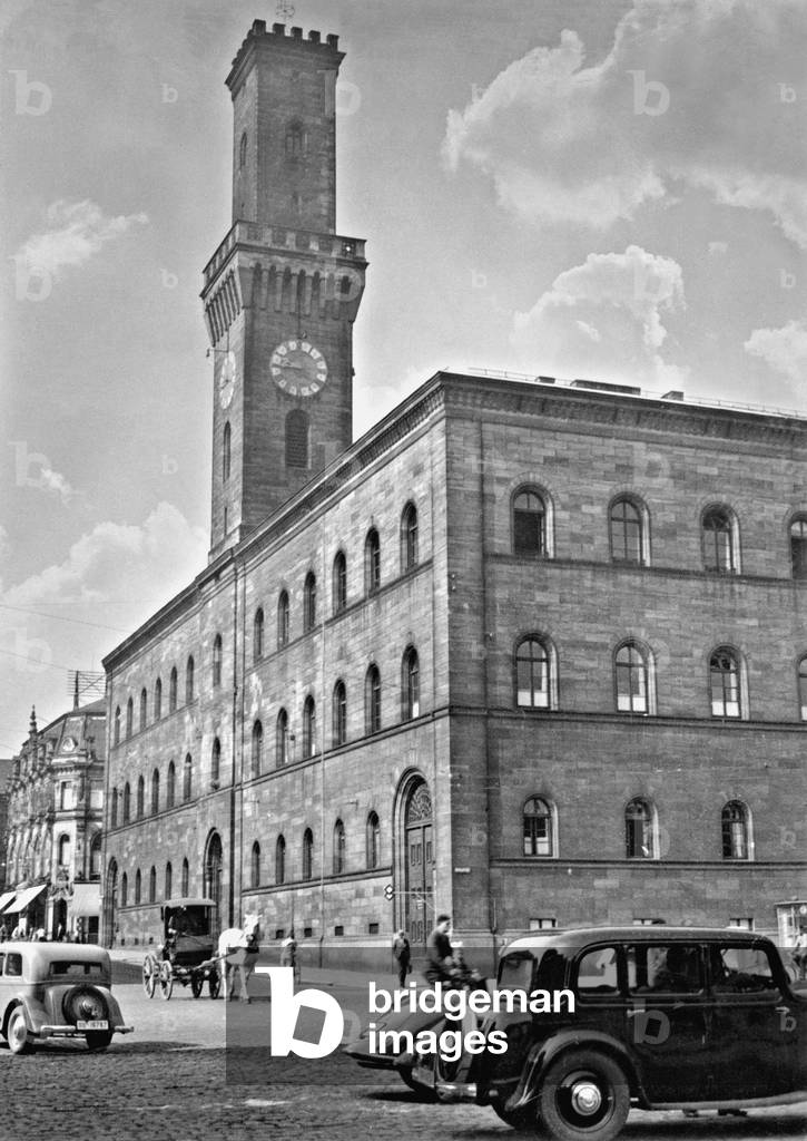 Fuerth city hall, 1935 (b/w photo)