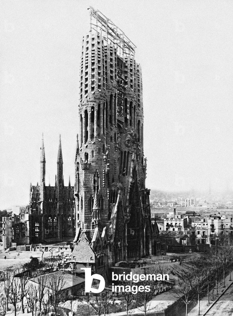 Cathedral Sagrada Familia in Barcelona (b/w photo)