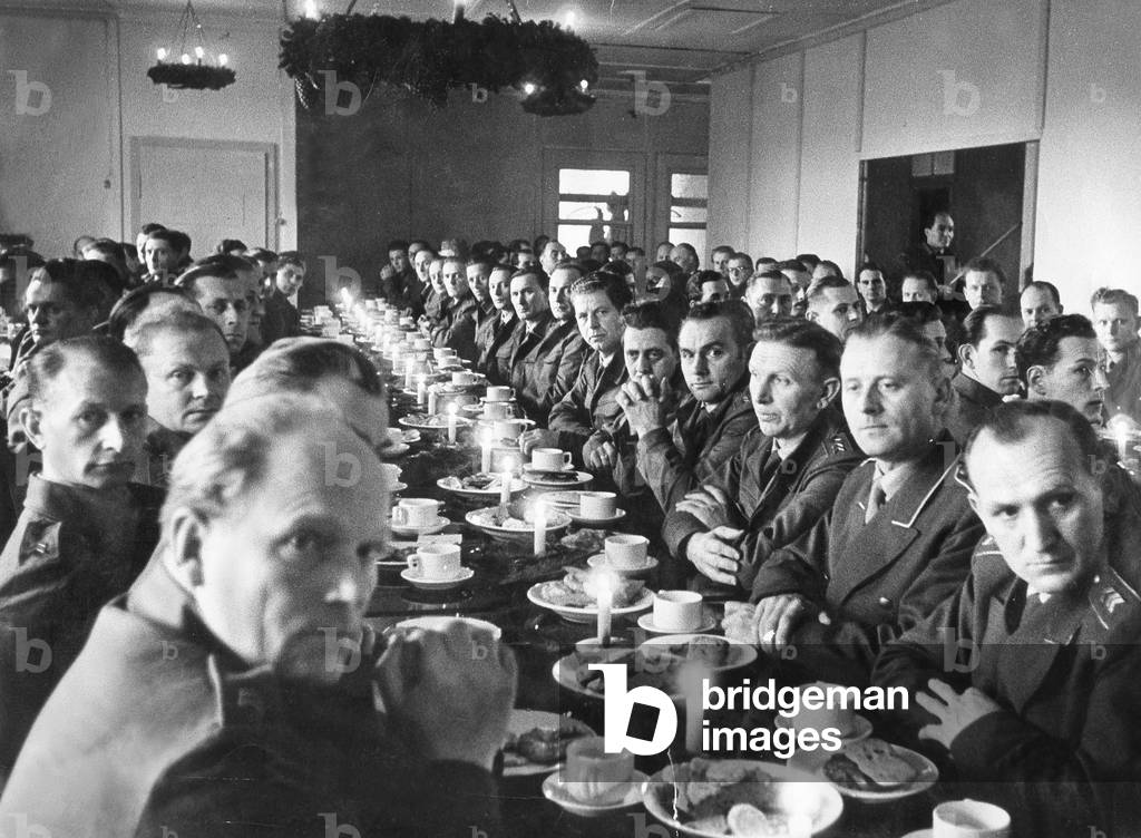German soldiers in Andernach, 1956 (b/w photo)