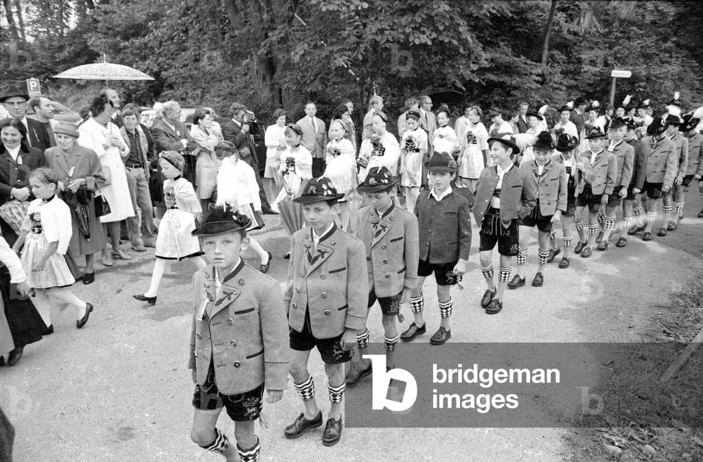 Traditional costume parade in Bavaria, 1971 (b/w photo)