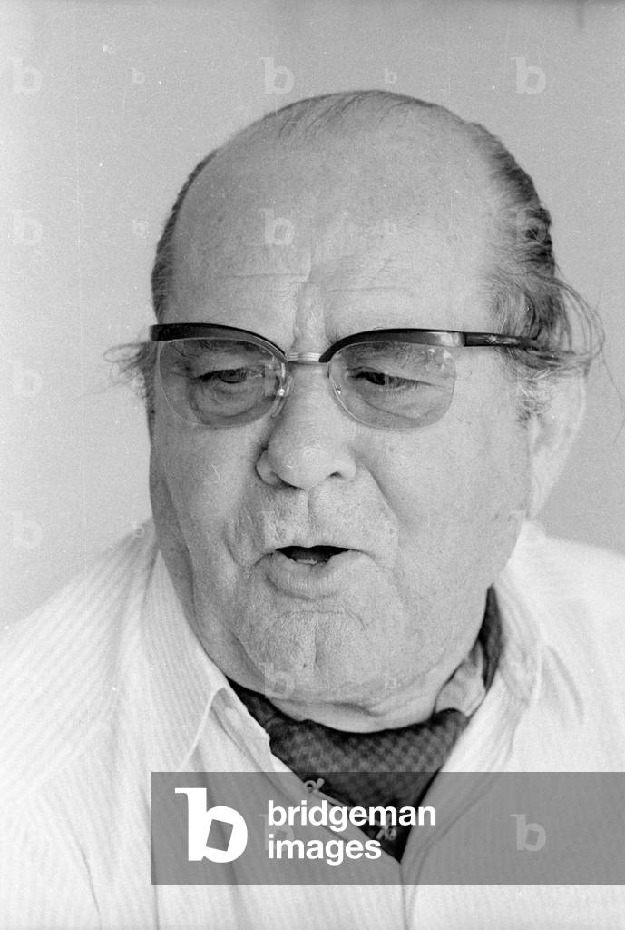 Carl Underberg on the Schwaerzenberg estate on Tegernsee lake, 1966 (b/w photo)