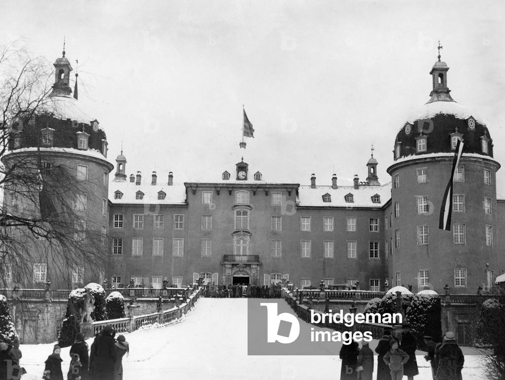 Portal of the Moritzburg Castle near Dresden in winter, 1935