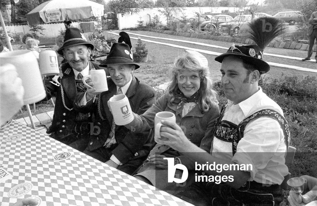 The wedding of Hans-Jürgen Bäumler, 1974 (b/w photo)