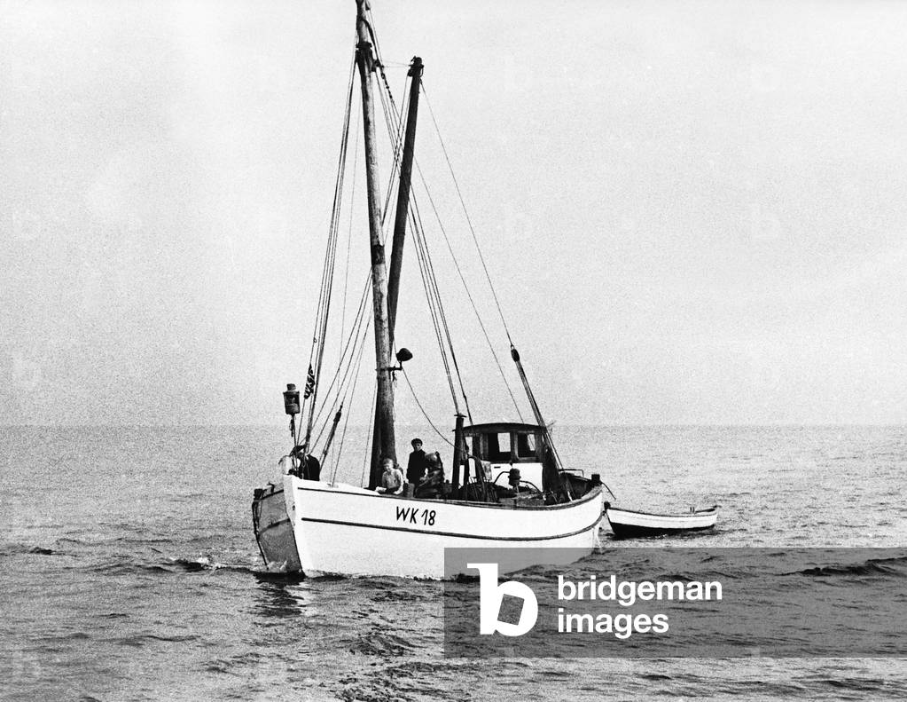 Fishing boat on the Baltic Sea, 1938 (b/w photo)