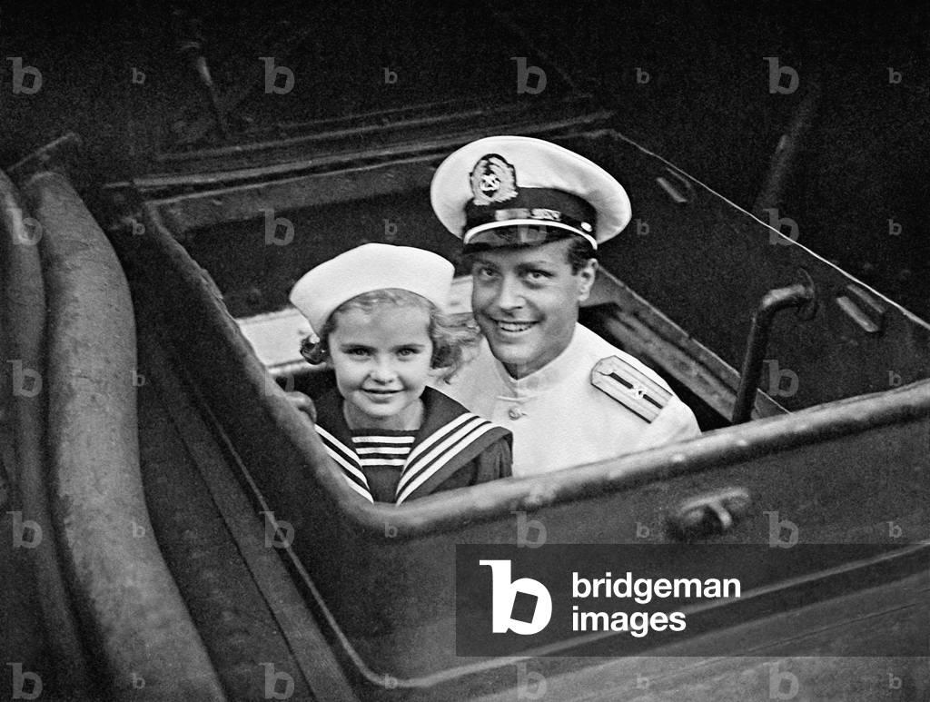 Traudl Stark and Wolf Albach-Retty in 'Liebling der Matrosen', 1937 (b/w photo)