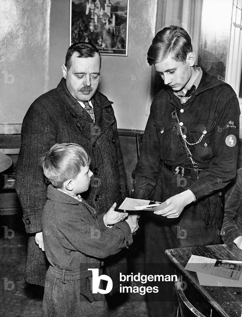 Acceptance into the Deutsches Jungvolk, 1937 (b/w photo)
