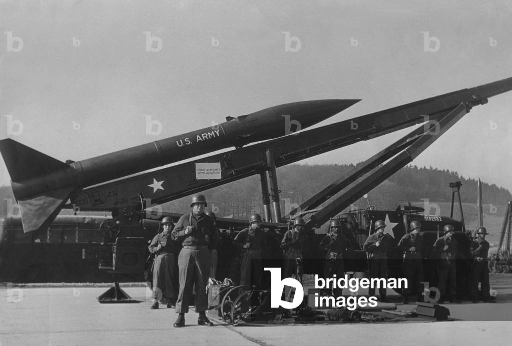 Missiles of the type Honest John in Germany, 1957 (b/w photo)