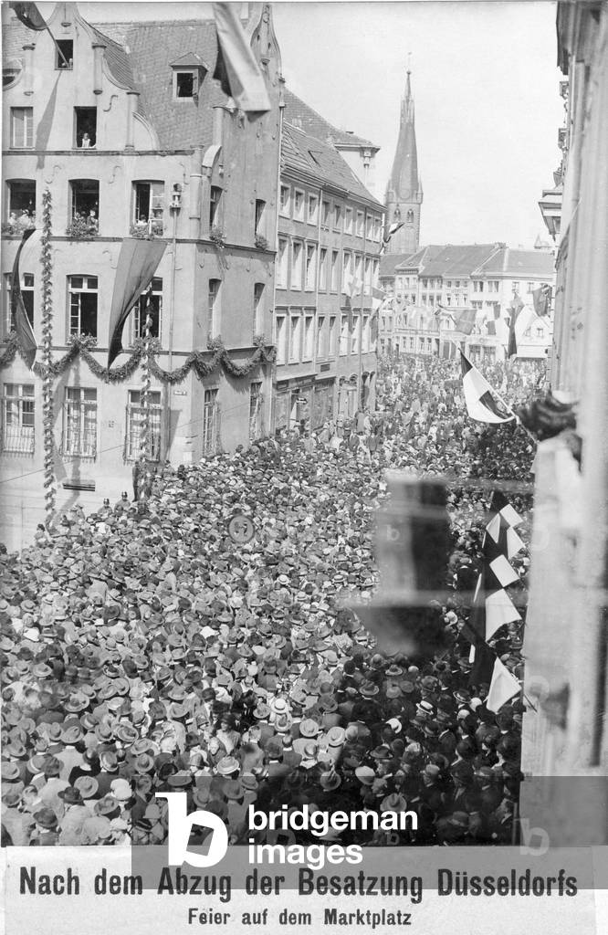 Celebration of the abolition of the Rhineland occupation in Duesseldorf, 1925