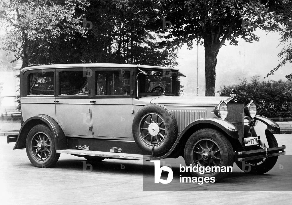 Hansa Pullman Limousine, 1928 (b/w photo)