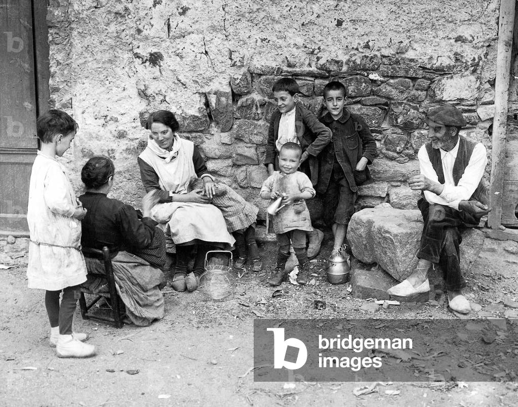 Andorra in the 30's (b/w photo)