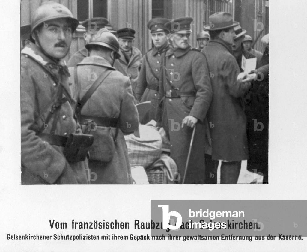 Policemen are sent home by the French in Gelsenkirchen, 1923