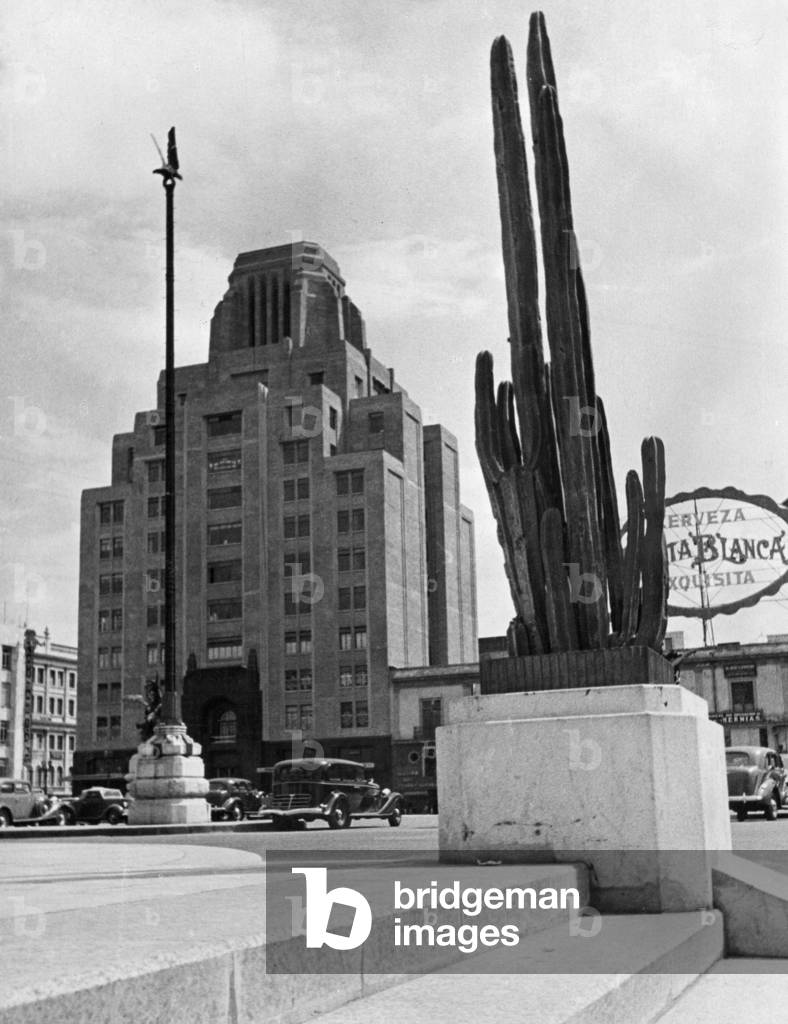 The Plaza Bellas Artes in Mexico City, 1939 (b/w photo)