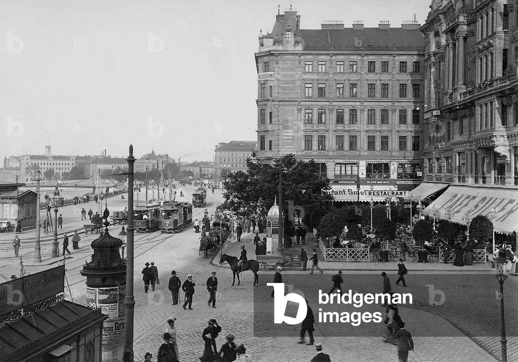 Franz Josef Quay in Vienna, 1903 (b/w photo)