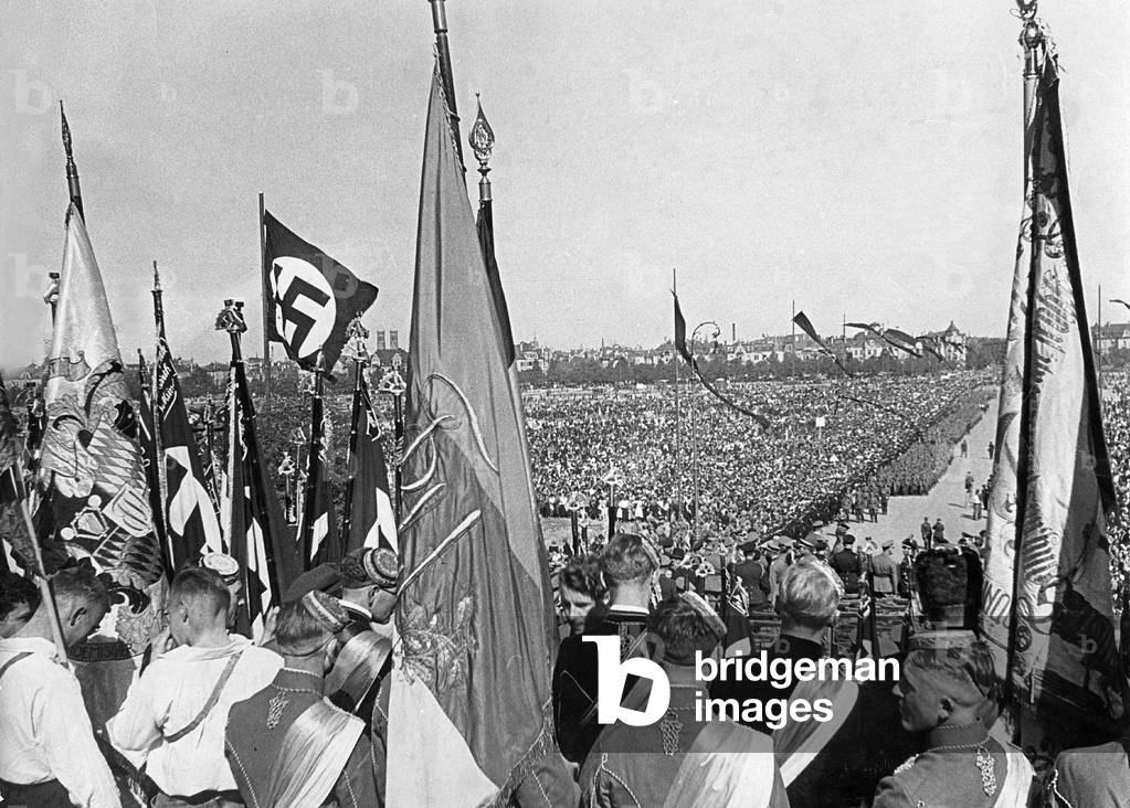 Student league at the rally on the 1st of May, 1934 (b/w photo)