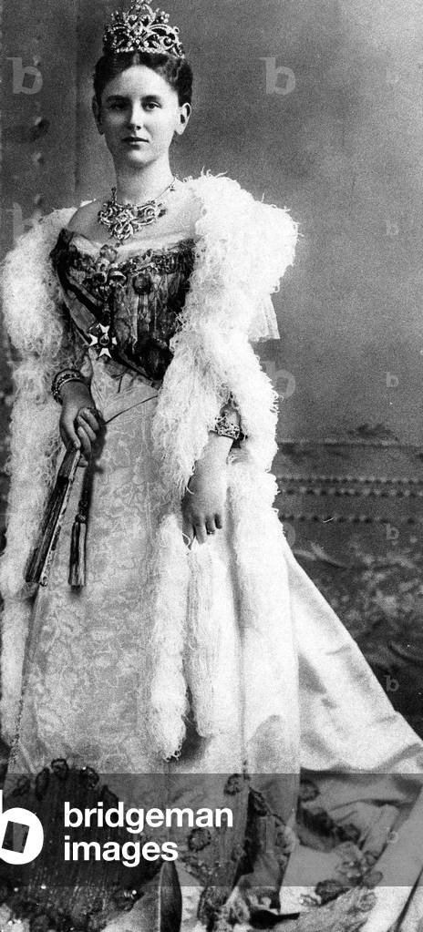 Queen Wilhelmina, c. 1900 (b/w photo)
