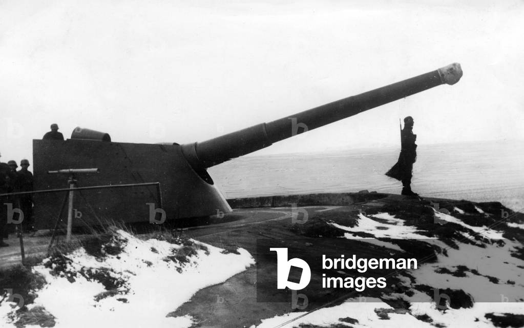 German coastal battery in Norway, 1940 (b/w photo)