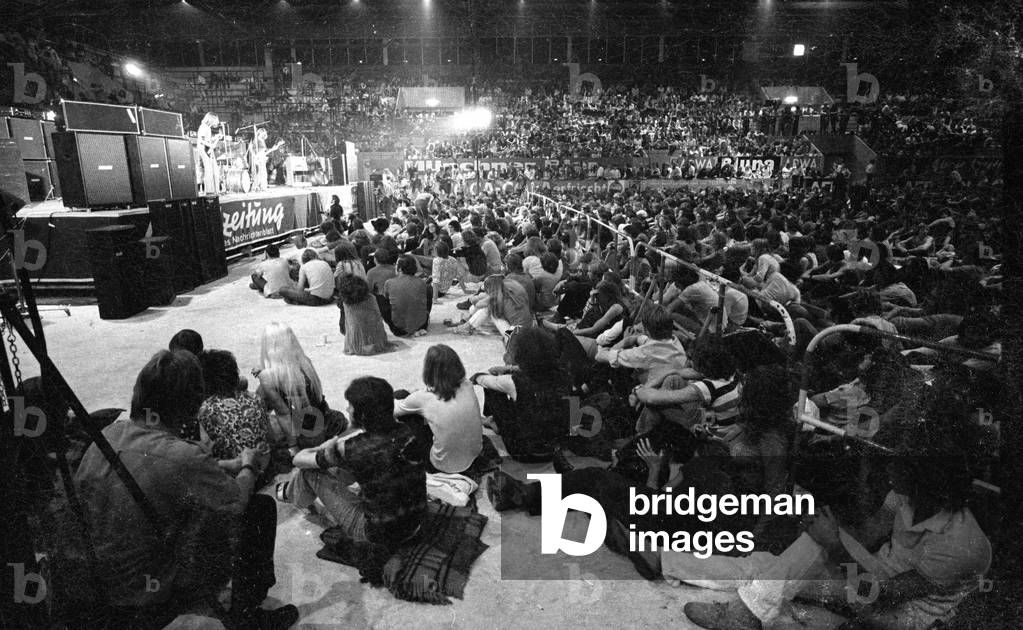 Crowd at a rock festival in Munich, 1970 (b/w photo)