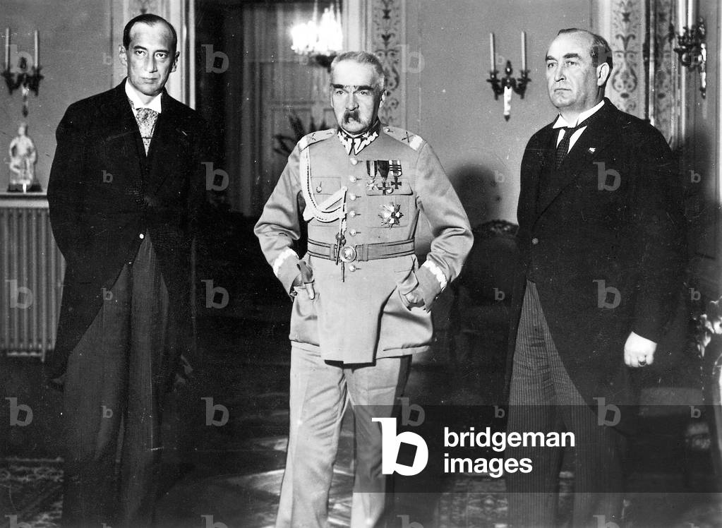 Jozef Pilsudski with Jozef Beck, 1933 (b/w photo)
