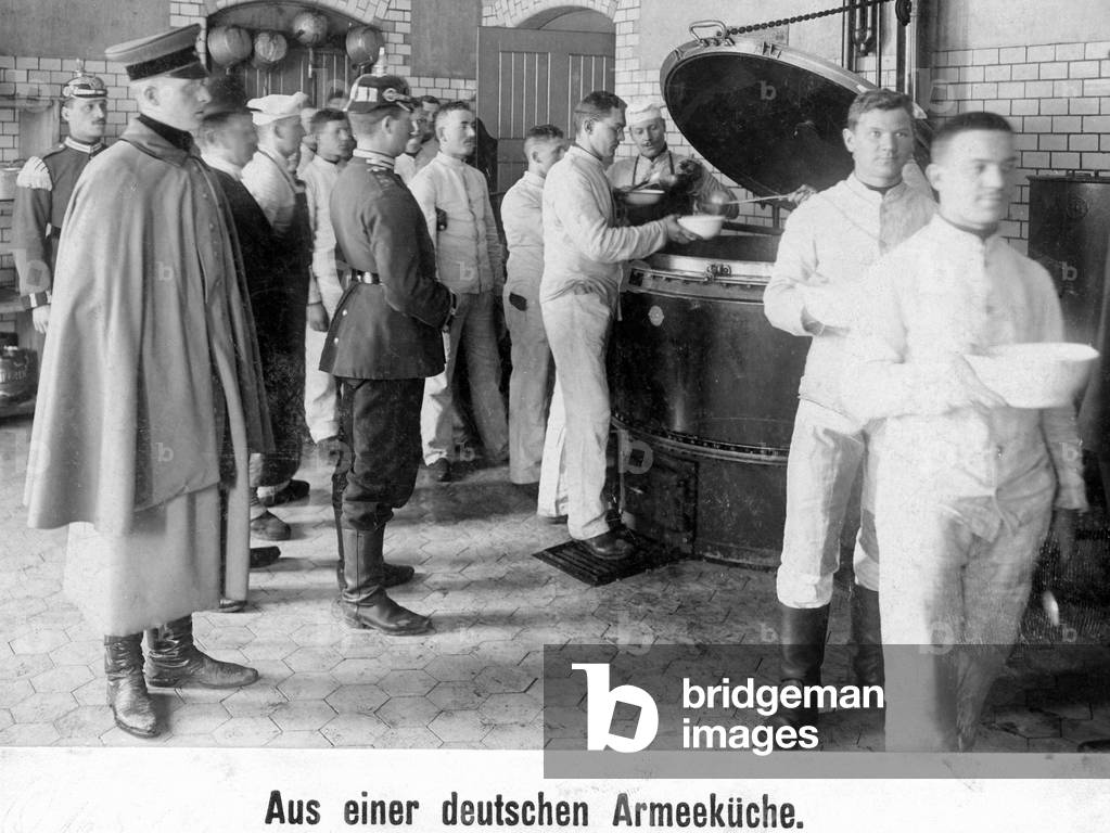 Team kitchen in a barracks, 1910