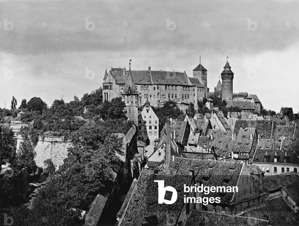 Nuremberg Emperor's castle, 1935 (b/w photo)