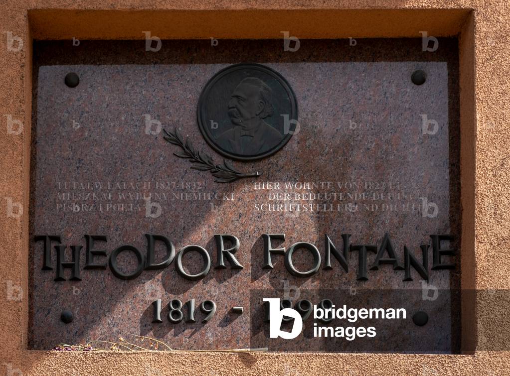Commemorative plaque on the site of the childhood home of Theodor Fontane, Usedom, Swinoujscie, Poland (photo)