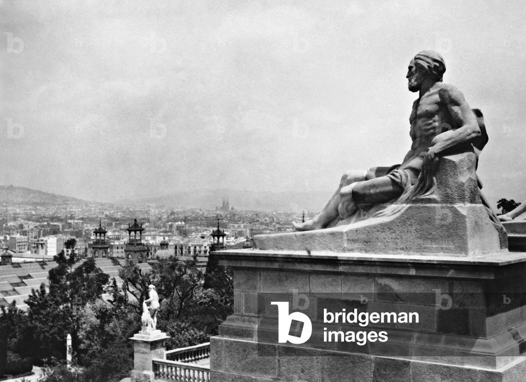Monument in the Parc de Montjuic in Barcelona, 1936 (b/w photo)