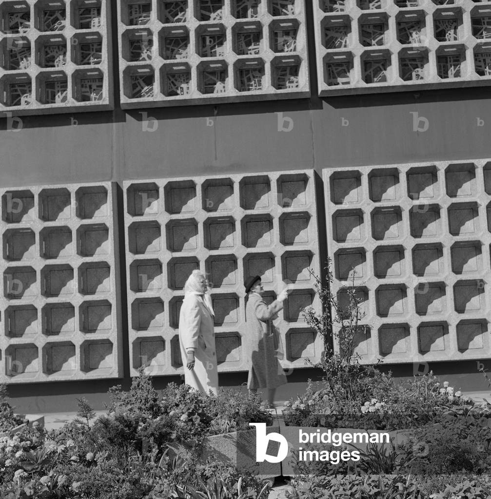 Facade of the new tower of the Kaiser Wilhelm Memorial Church in Berlin, 1964 (b/w photo)