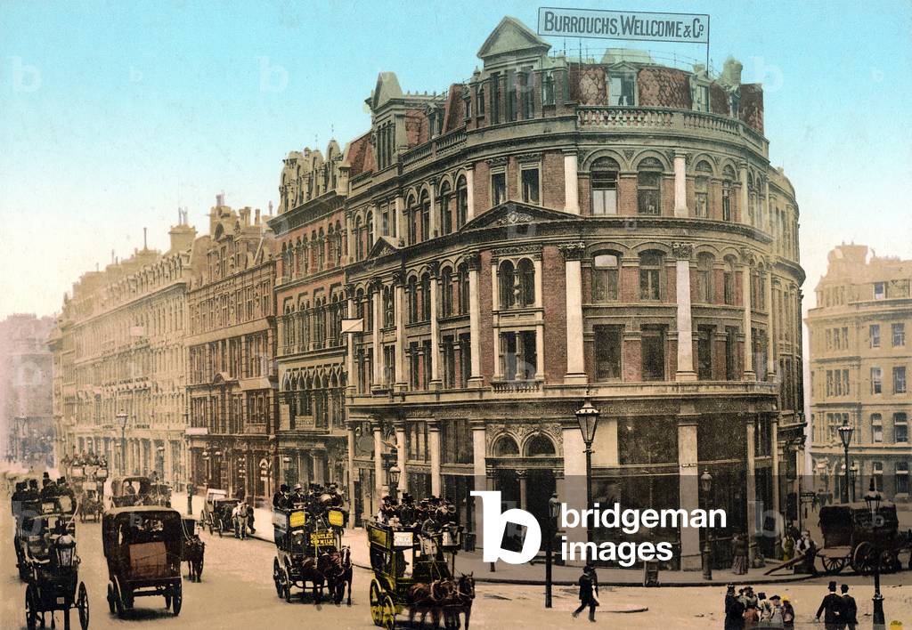 Street scene in London (photo)