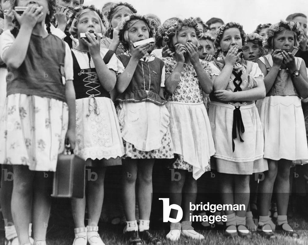 Feast of the German School, 1932