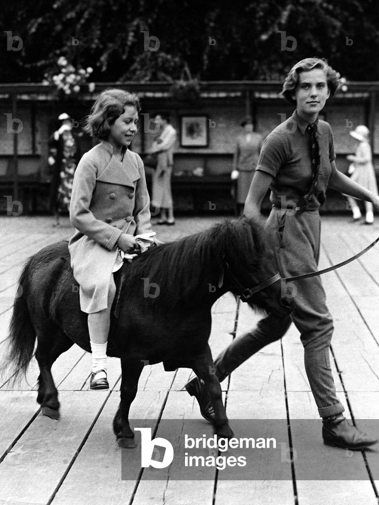 Elizabeth II, Queen of the United Kingdom, before 1946 (b/w photo)