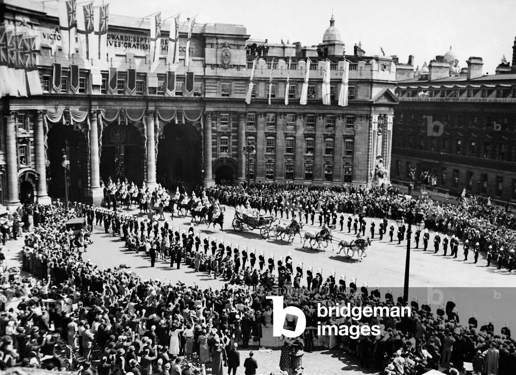 George V and Queen Mary during celebrations marking the Silver Jubilee of the King, 1935 (b/w photo)