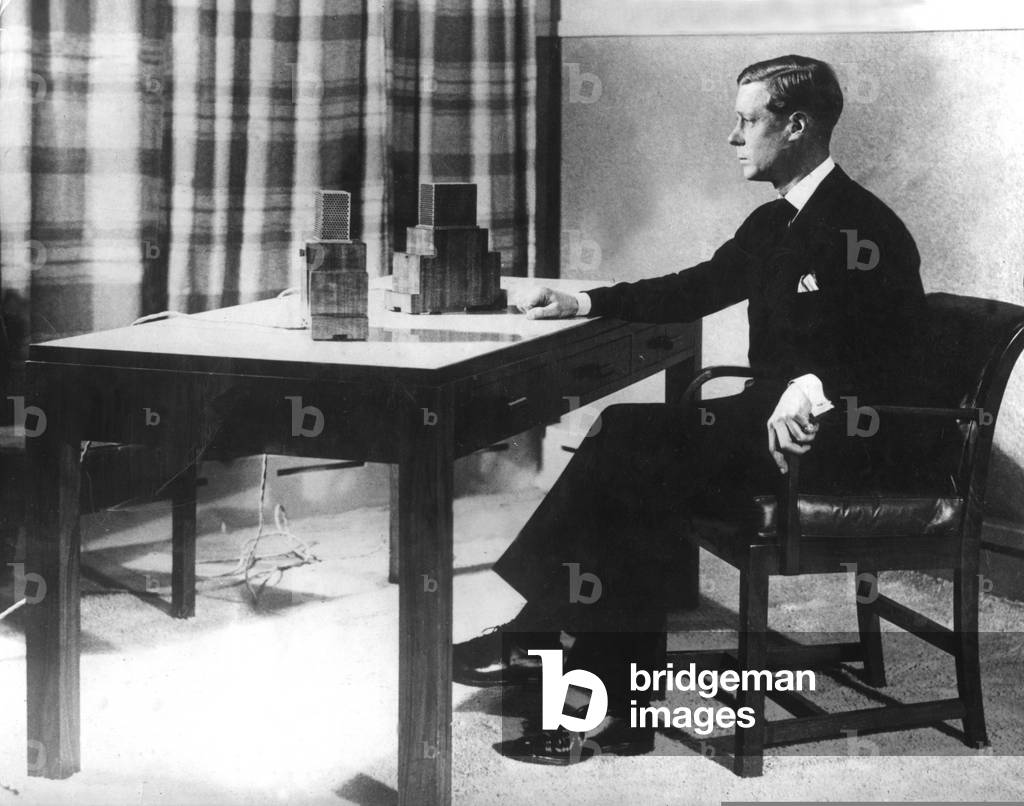 Edward VIII during a radio address, 1936 (b/w photo)