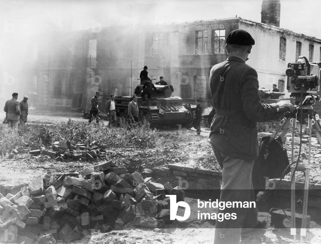 Shooting of the movie 'Battle Squadron Luetzow', 1940 (b/w photo)